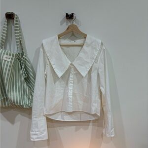 Chic White Women's Blouse with Oversized Collar
